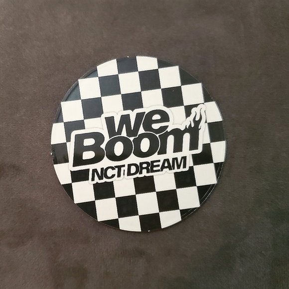 Haechan Cardboard Photocard from NCT Dream We Boom - Picture 2 of 2